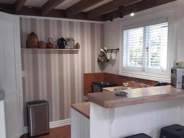 Harbour View Cottage : photo 9 de la chambre cottage 1 chambre avec vue sur le jardin