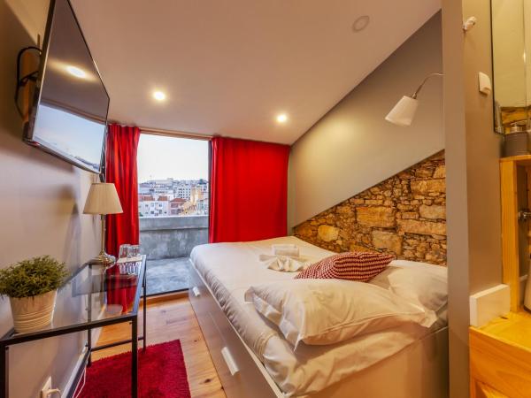 The Bridge : photo 3 de la chambre chambre double deluxe avec balcon