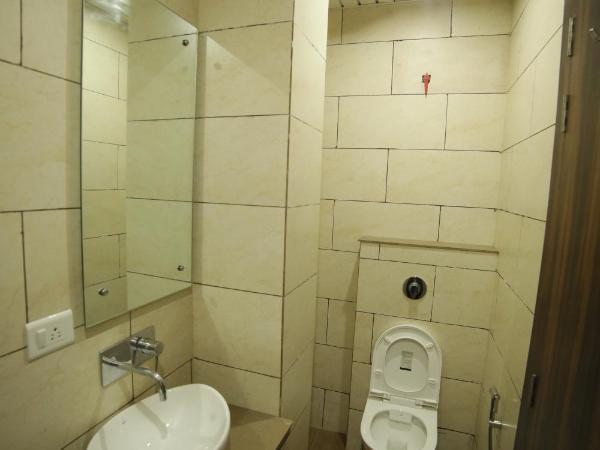 Hotel Shri Ram Residency : photo 4 de la chambre chambre 2 lits king-size