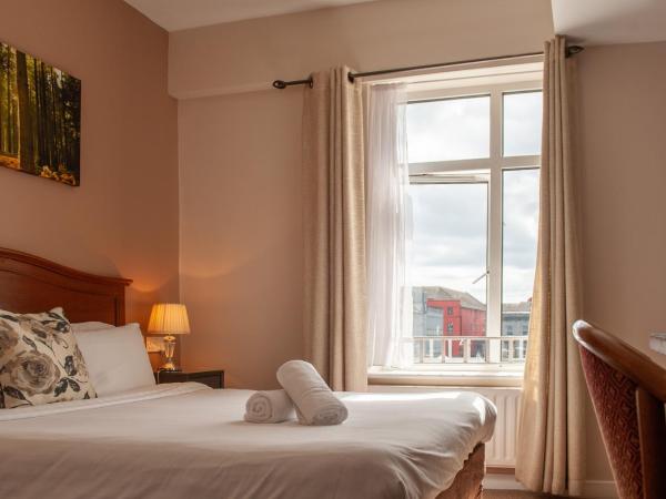 Thirteen On The Green - Eyre Square : photo 6 de la chambre chambre double