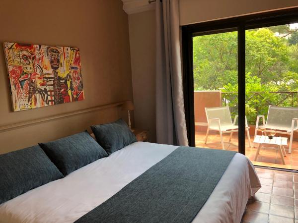 Les Jardins de Cassis : photo 3 de la chambre chambre double supérieure