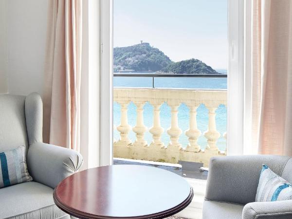 Hotel de Londres y de Inglaterra : photo 5 de la chambre petite chambre double - vue sur mer 