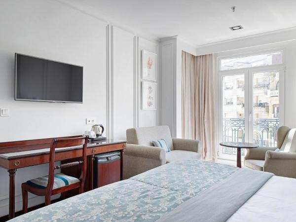 Hotel de Londres y de Inglaterra : photo 5 de la chambre chambre double ou lits jumeaux classique – vue sur ville
