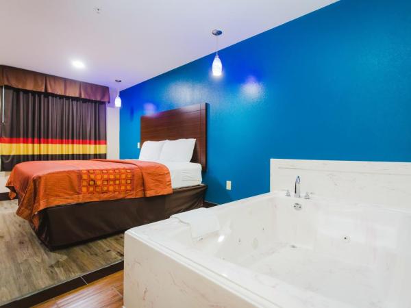 Home Place Inn : photo 7 de la chambre chambre lit king-size avec baignoire spa - fumeurs