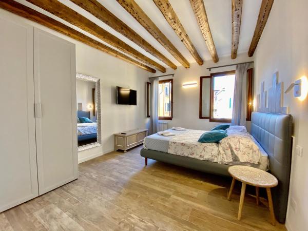 Suite House new apartments wi fi Venice island : photo 6 de la chambre appartement 1 chambre avec vue sur le canal