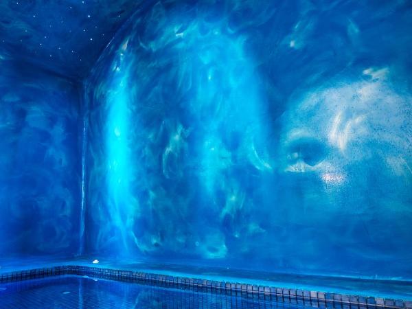 San Marino Suites by Calm Collection : photo 4 de la chambre villa 2 chambres avec jacuzzi intérieur et piscine privée - villa aqua marine 