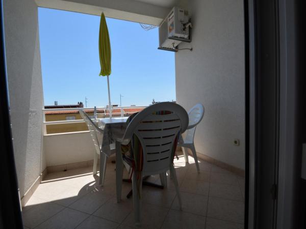 Apartman Ivana : photo 8 de la chambre chambre double avec salle de bains privative