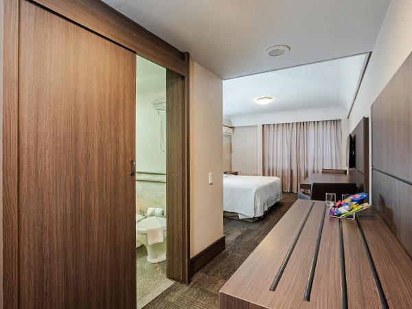 Slaviero Curitiba Centro : photo 9 de la chambre chambre familiale