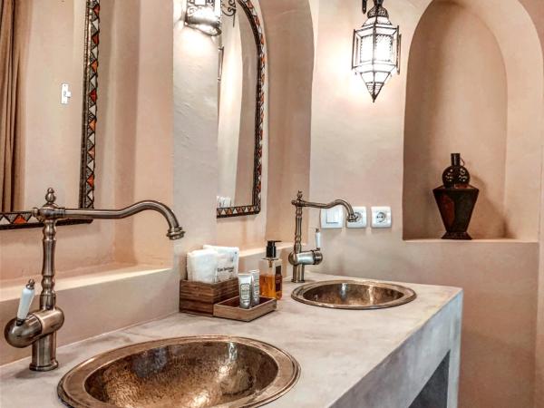 Jardines De La Reina Boutique Bed & Breakfast : photo 3 de la chambre chambre double avec terrasse