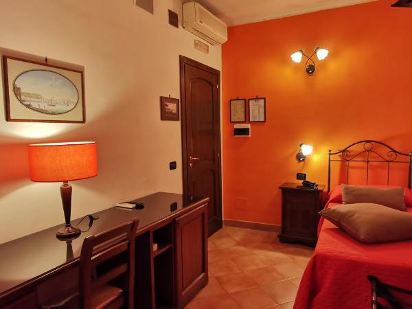 Hotel Neapolis : photo 5 de la chambre chambre simple