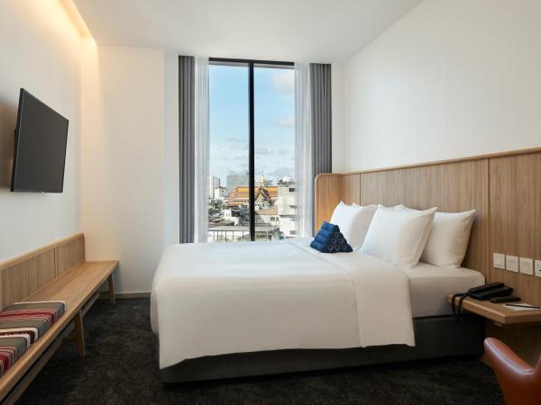 ASAI Bangkok Chinatown : photo 1 de la chambre hébergement lit queen-size confortable - vue sur ville