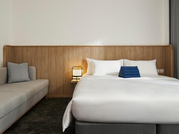 ASAI Bangkok Chinatown : photo 4 de la chambre grand hébergement lit queen-size - vue sur cour