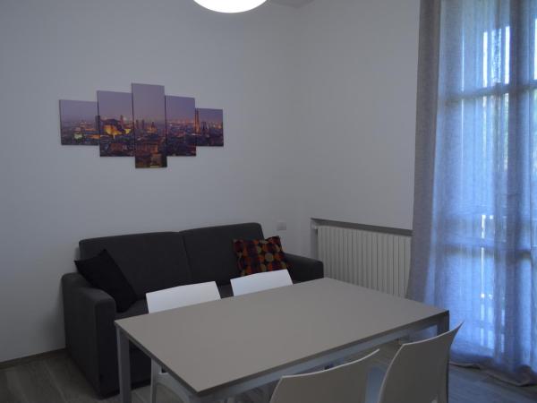 Camere Scandellara 24 : photo 4 de la chambre appartement avec balcon