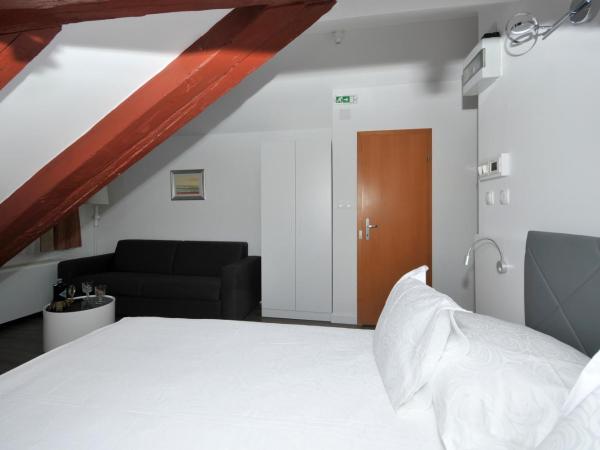 Heritage Hotel Vila Sikaa : photo 7 de la chambre chambre double