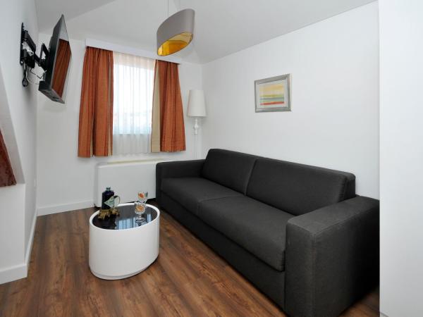 Heritage Hotel Vila Sikaa : photo 8 de la chambre chambre double