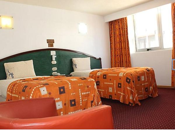 Hotel California : photo 5 de la chambre chambre lits jumeaux