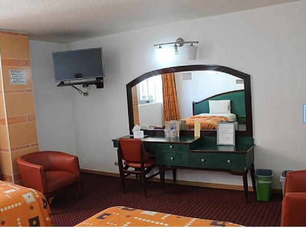 Hotel California : photo 4 de la chambre chambre lits jumeaux