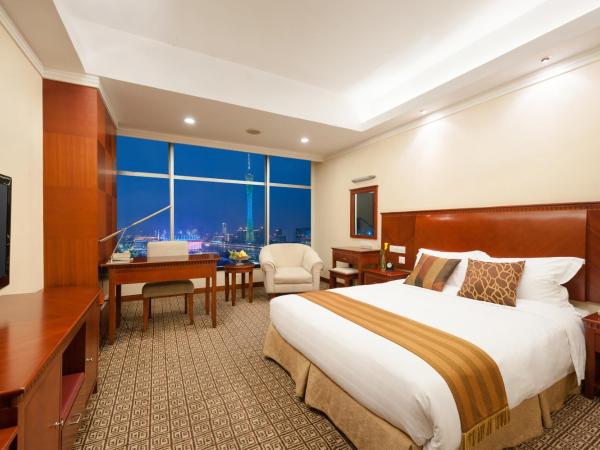 Ramada by Wyndham Pearl Guangzhou-Canton Fair Free Shuttle Bus : photo 2 de la chambre chambre exécutive lit queen-size