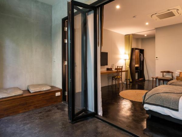 Cherlock hotel : photo 4 de la chambre chambre lit king-size deluxe