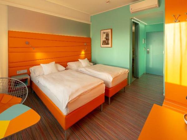 Hotel Continental : photo 2 de la chambre room #7768423