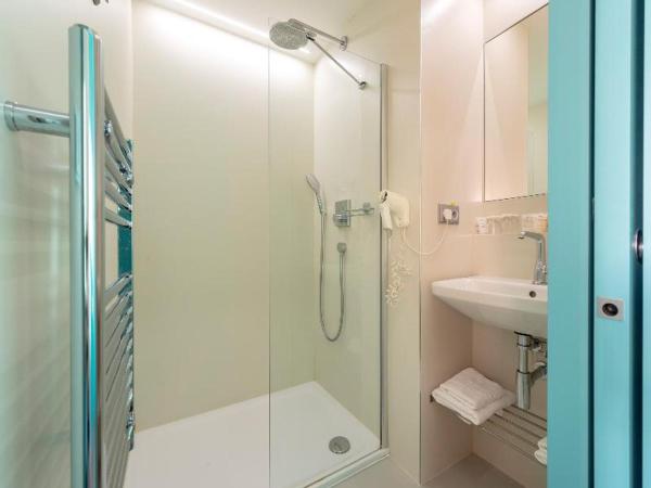 Hotel Continental : photo 3 de la chambre room #7768423