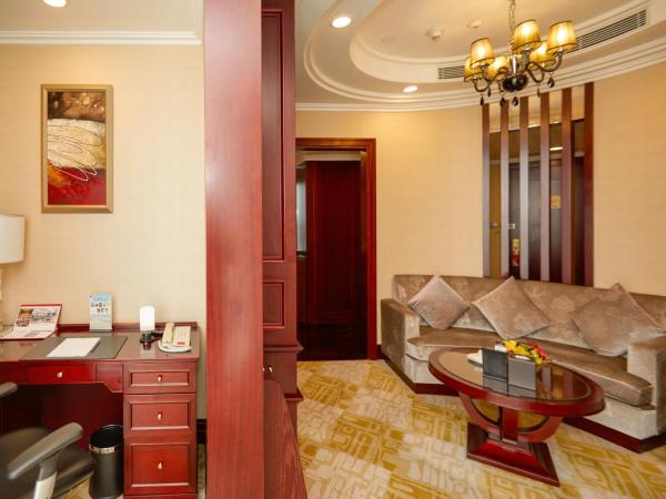Soluxe Hotel Guangzhou - Overseas Buyers Registration Service&Canton Fair Free Shuttle Bus 15 Oct to 04 Nov : photo 6 de la chambre suite deluxe