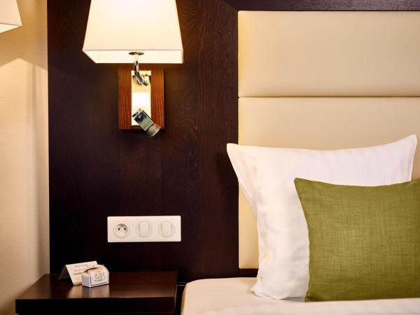Hotel Charleroi Airport - Van Der Valk : photo 4 de la chambre chambre lits jumeaux standard