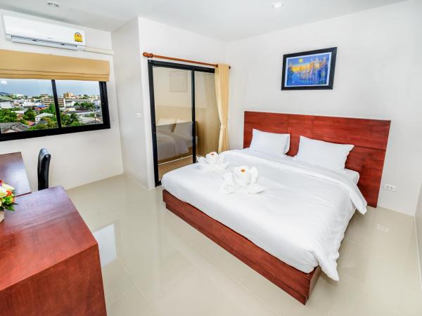 The Topaz Residence Phuket Town : photo 4 de la chambre chambre double deluxe