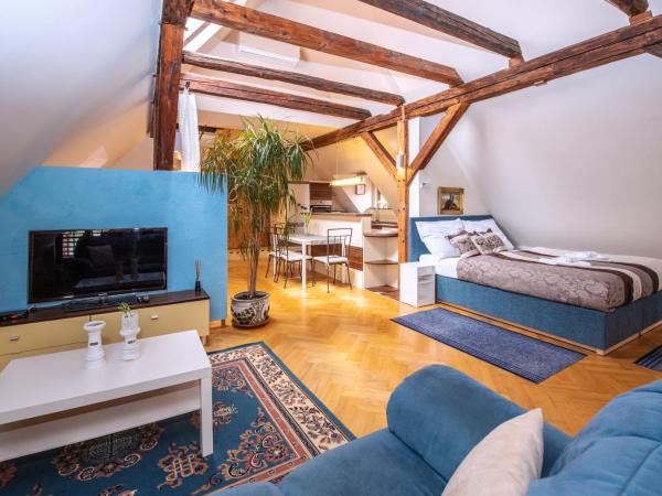 Ubytování u BÍLÉ PANÍ : photo 1 de la chambre grand appartement 2 chambres