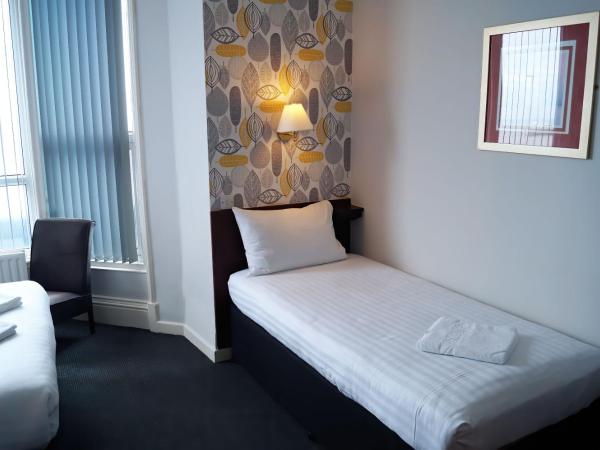 Bluewaters Hotel Blackpool : photo 2 de la chambre chambre triple deluxe - vue sur mer