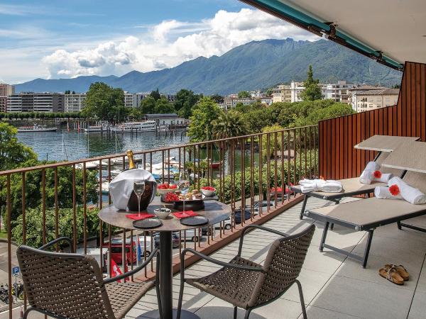 Hotel Lago Maggiore - Welcome! : photo 2 de la chambre suite junior deluxe - vue sur lac