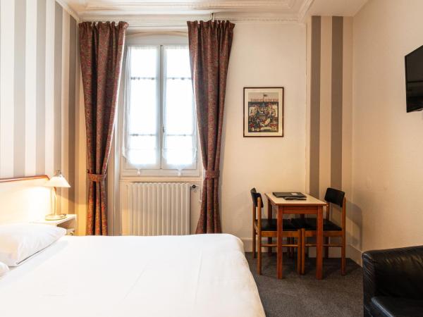 Hôtel des Bains : photo 9 de la chambre chambre double standard