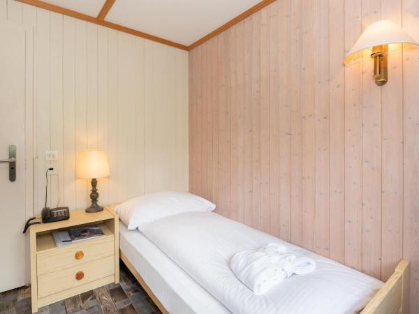 Basic Rooms Jungfrau Lodge : photo 2 de la chambre chambre simple basique plus avec douche et toilettes communes