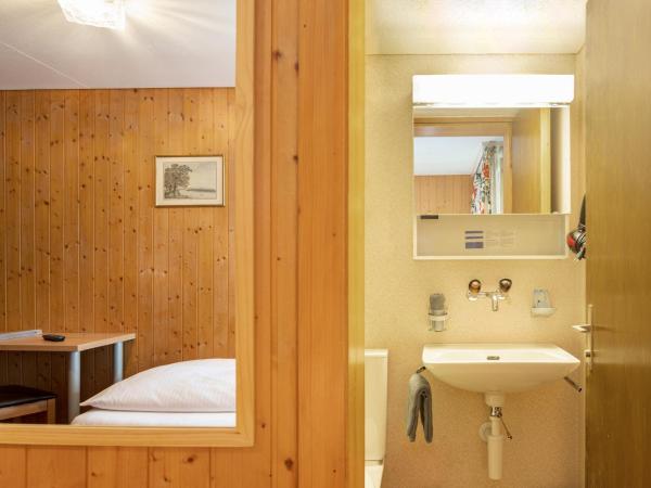 Jungfrau Lodge, Swiss Mountain Hotel : photo 9 de la chambre chambre simple avec salle de bains privative sans vue