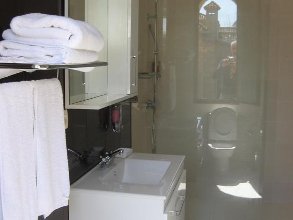 Gite Nadia : photo 1 de la chambre chambre triple supérieure