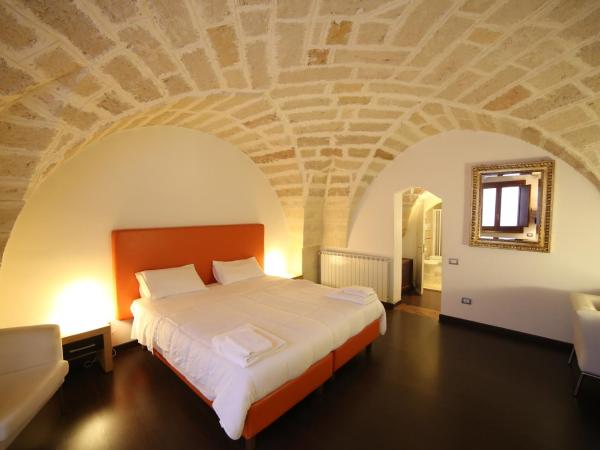Bed & Breakfast Idomeneo 63 : photo 9 de la chambre chambre double