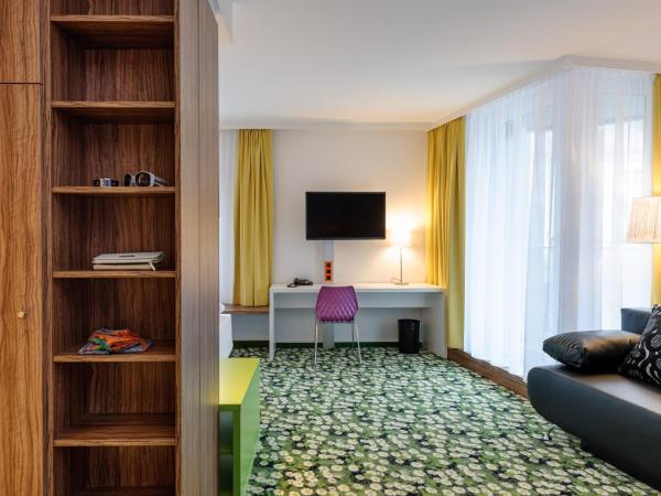 Ibis Styles Wien City : photo 2 de la chambre chambre lits jumeaux