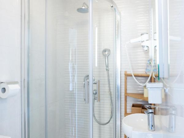 Orsan Residence : photo 9 de la chambre chambre double standard avec balcon - vue sur mer