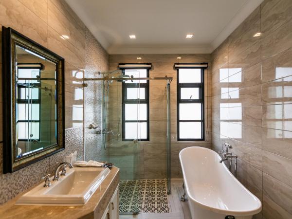 Merchant Villa- SHA Extra Plus : photo 9 de la chambre suite lit king-size