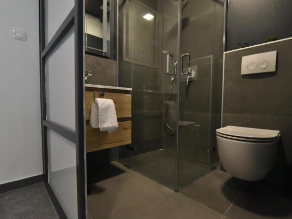 Mido Rooms : photo 7 de la chambre chambre double supérieure