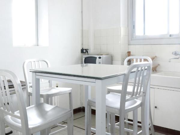 Les Abeilles : photo 9 de la chambre appartement - vue sur mer