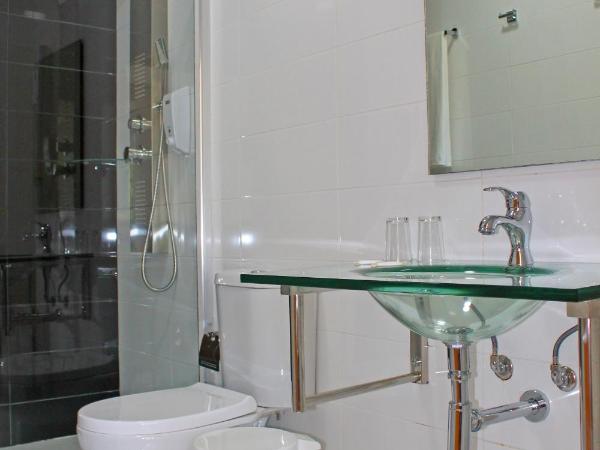 Vivacity Porto - Rooms & Apartments : photo 7 de la chambre chambre double avec balcon