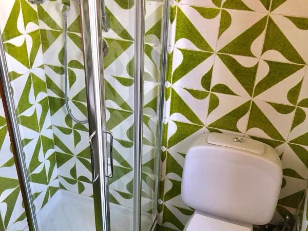 B&B Amendola : photo 4 de la chambre chambre double avec salle de bains privative