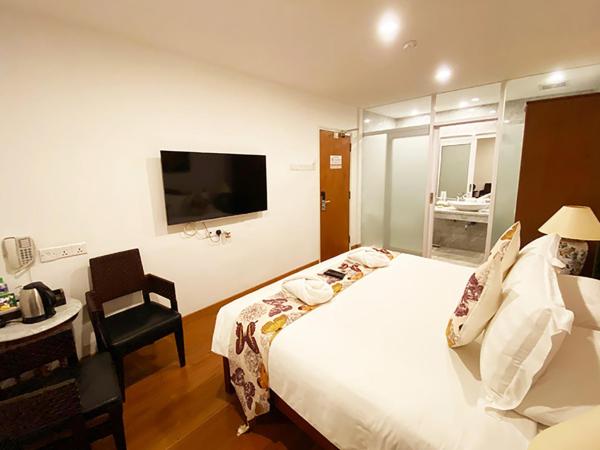 Heeren Straits Hotel : photo 6 de la chambre junior room (no window)