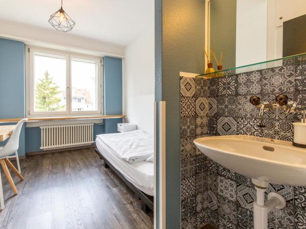 Hostel by Hyve Basel : photo 1 de la chambre chambre simple