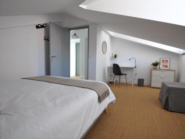 Les Tourelles : photo 3 de la chambre suite 2 chambres