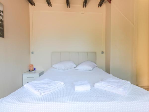 Hayalbaz : photo 2 de la chambre chambre double avec balcon