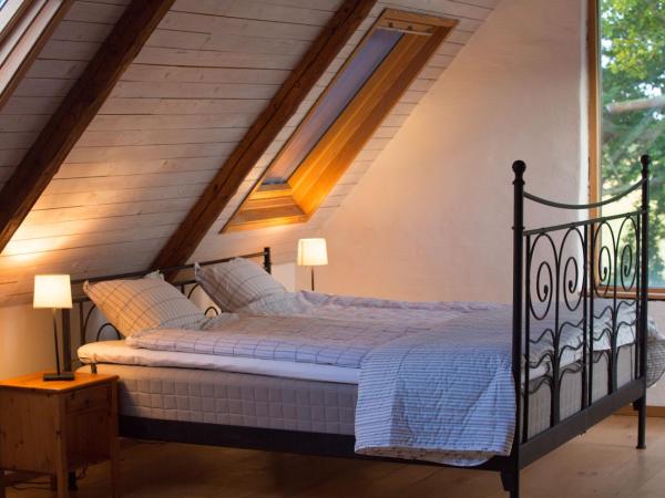 Fridfullt boende på lantgård med underbar utsikt : photo 3 de la chambre studio - vue sur mer