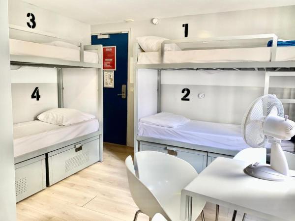 The White Tulip Hostel : photo 3 de la chambre lit dans dortoir mixte de 6 lits