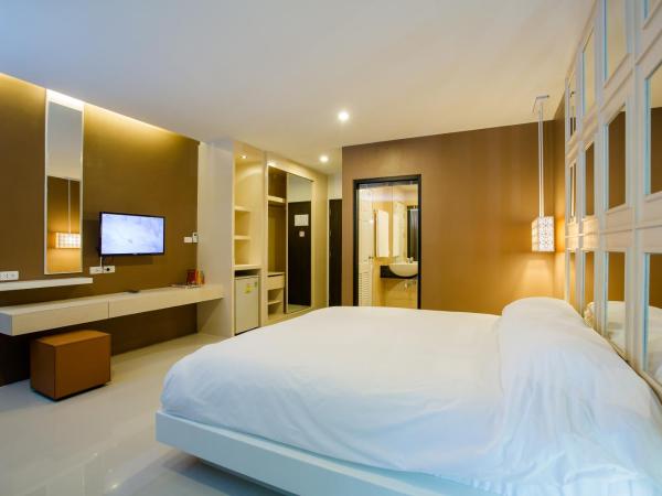 Naka Residence : photo 6 de la chambre chambre deluxe double ou lits jumeaux